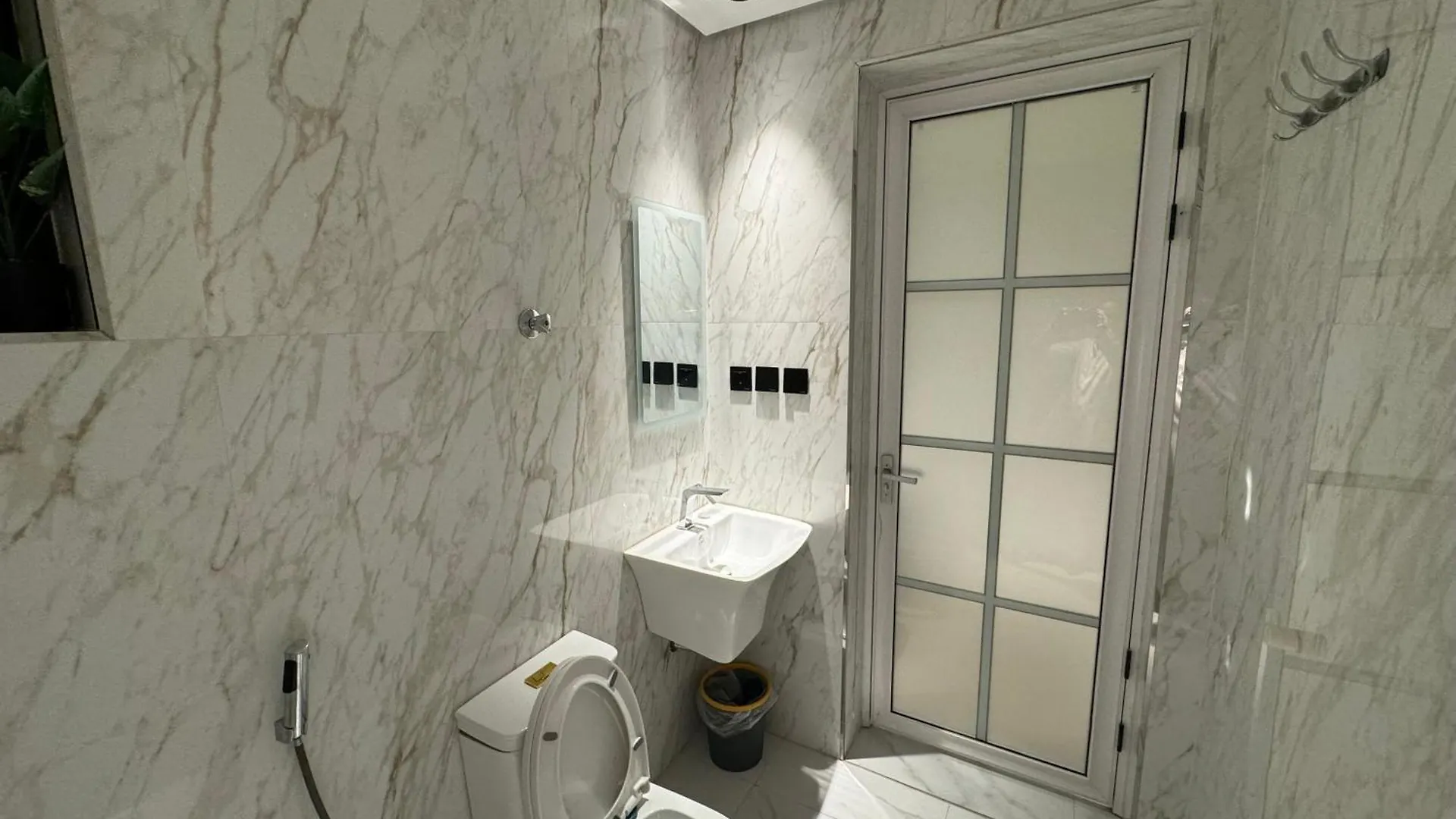 شقة فاخرة ٣ غرف نوم وصالة Riyadh Apartment