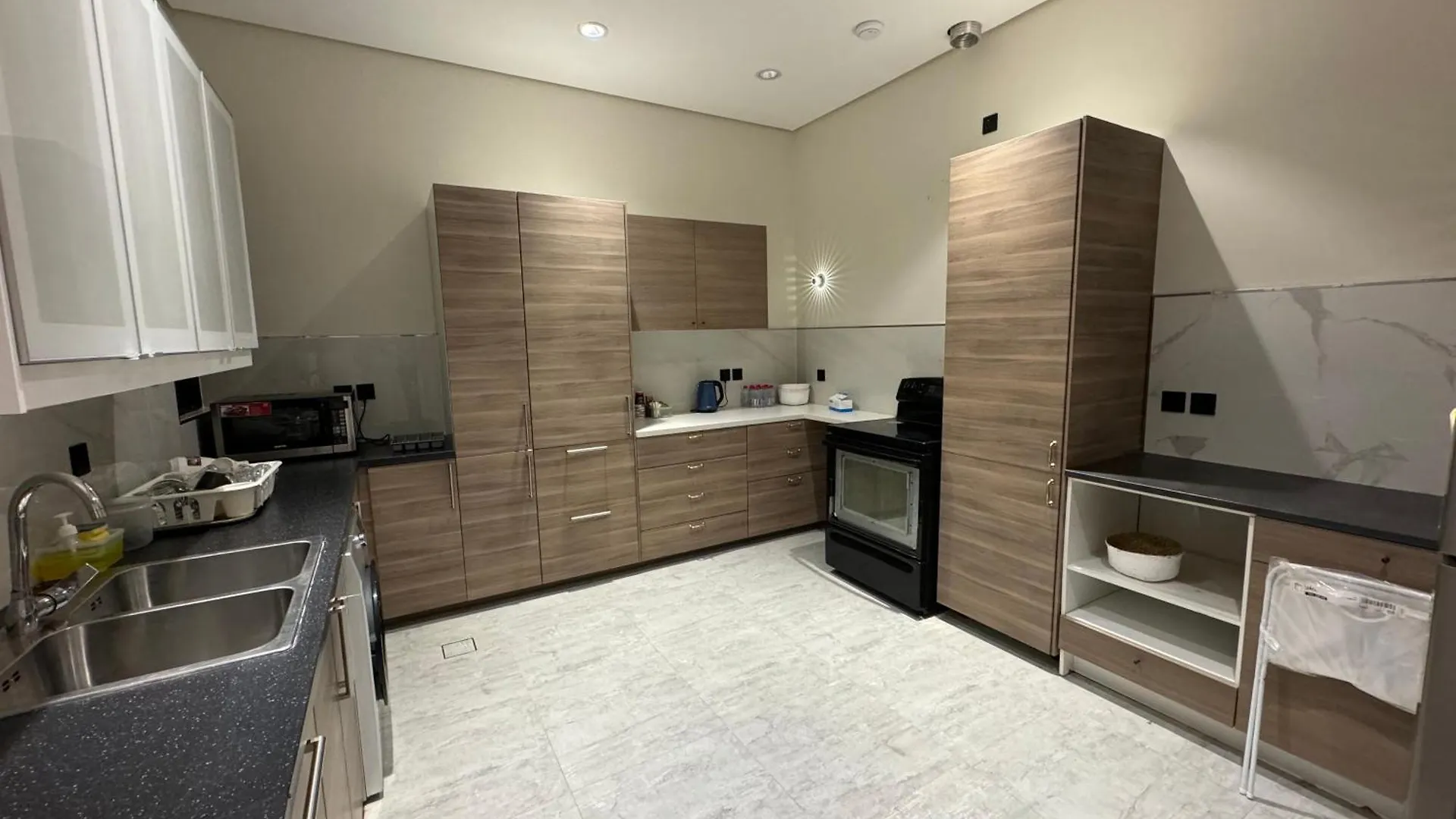 Apartment شقة فاخرة ٣ غرف نوم وصالة Riyadh
